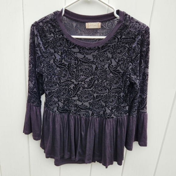 Altar'd State Size Medium Black Velvet Damask Rayon Peplum Womens Babydoll Top. - Picture 2 of 12